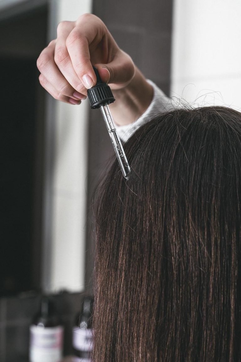 Innovatieve haarproducten met duurzame ingrediënten en technologische doorbraken voor gepersonaliseerde haarverzorging